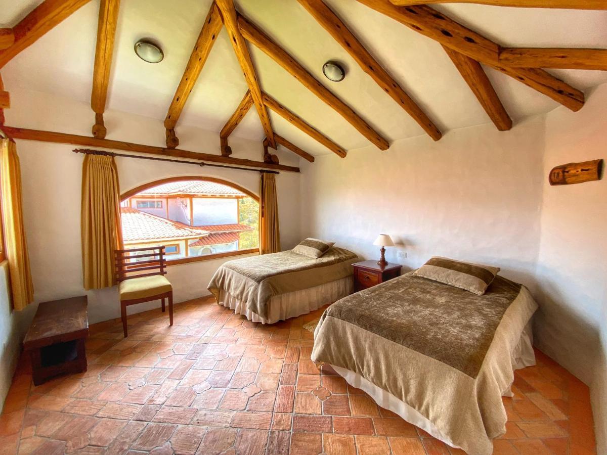 Hacienda Los Mortinos Machachi Exterior photo